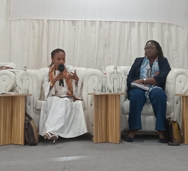 Résistance féminine : l’ouvrage "Femmes en mouvement au Sénégal" met en lumière l’histoire et les luttes des femmes