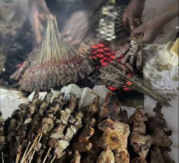 Corniche-Ouest : un vendeur de brochettes de viande de chat interpellé par la Police