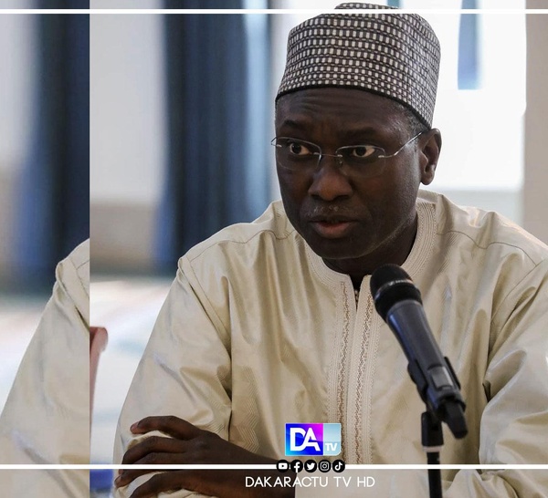Affaire Ismaila Madior Fall : 10 millions sur la table contre sa liberté…le juge dit non, l’accusateur de l’ancien Ministre devient accusé dans une affaire de corruption