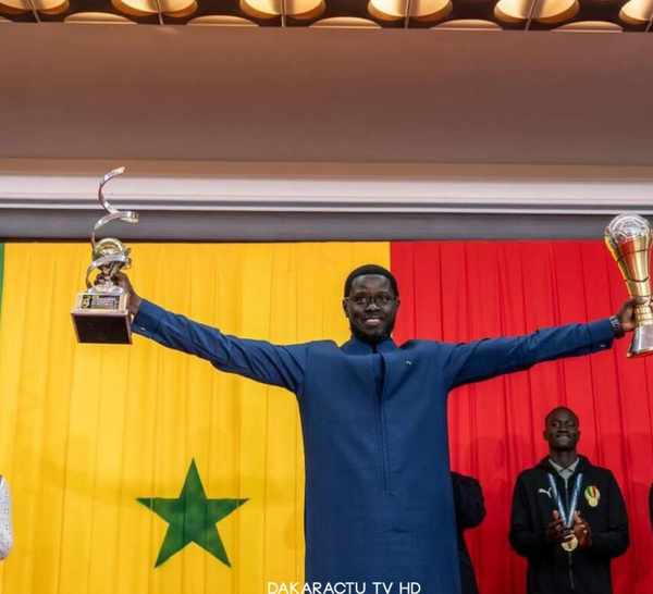 Palais / Le Président Bassirou Diomaye honore les lionceaux : plus de 311 millions pour les U15 et U17