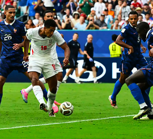 Mondial-2026: la France battue 6-4 par l'Angleterre dans un match pour la 3e place fou