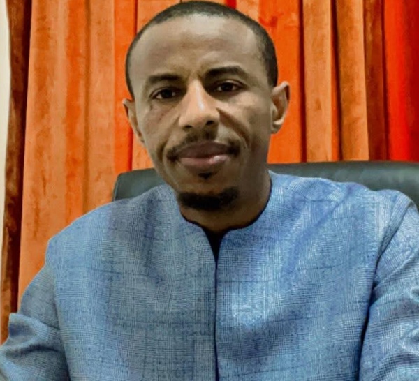 Aldiouma Sow ouvre le feu sur Sonko: « C’est un homme qui a bâti sa carrière politique autour de l’argent…Il est disqualifié pour parler de transparence »