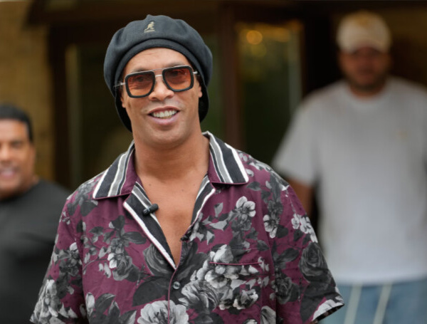 Ronaldinho revient à 46 ans en troisième division italienne pour marquer “un 300e but”