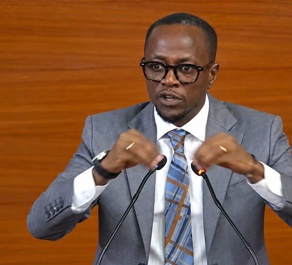 Affaire Injures et menaces de mort à l’assemblée nationale : La plainte d'Abdou Mbow contre Ousmane Fall entre les mains du procureur
