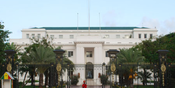 Traduction des 15 mesures de la Réforme constitutionnelle en 8 langues