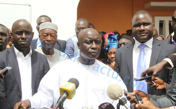 Paris : Idrissa Seck pilonne Macky Sall et raille ses « bakk »