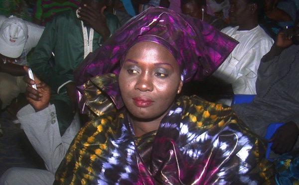 RÉFÉRENDUM A TOUBA - Une petite fille du Khalife rectifie un membre de l’entourage de son grand-père