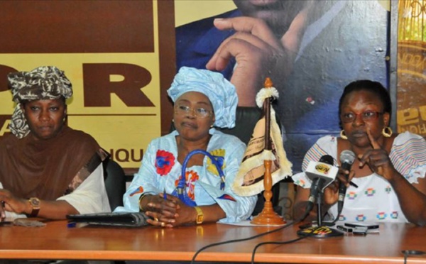 Référendum du 20 mars 2016 : Les  femmes de Bennoo Siggil Sénégal votent OUI et feront voter OUI