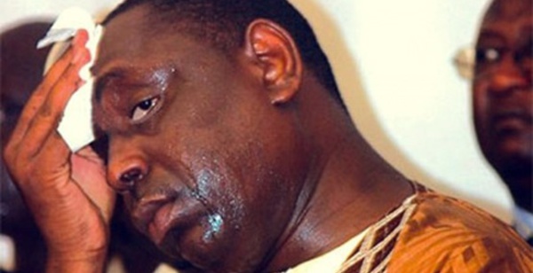 Stade Amadou Barry de Guédiawaye : Le meeting du président Macky Sall interrompu par une coupure d'électricité