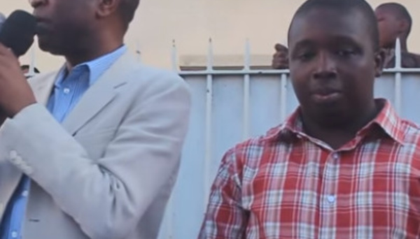 Référendum : Les jeunes de Fekké Ma Ci Boolé derrière Pèdre N'diaye disent Oui à Youssou N'dour