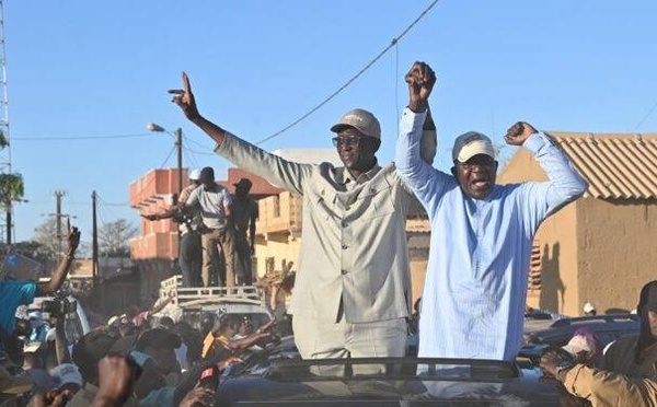 Dynamique unitaire de l’opposition : Après leur rencontre, le FDR et « La Nouvelle Responsabilité » promettent de faire bloc