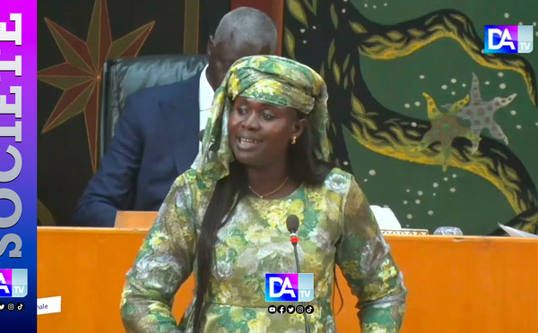 Justice: l’ancienne députée Amy Ndiaye Gniby réclame 10,3 millions à un opérateur économique