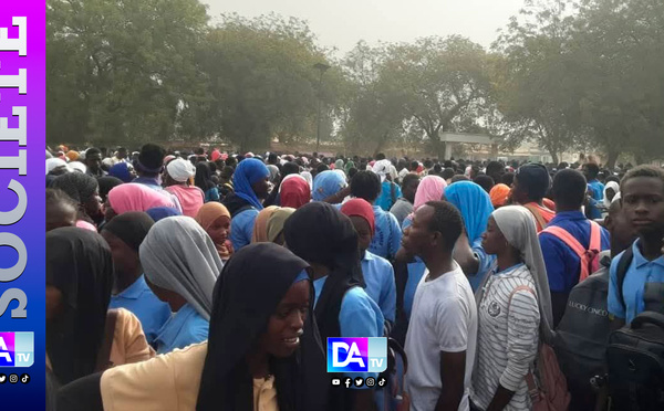 Crise universitaire : Des élèves en soutien aux étudiants, rejoignent le mouvement de grève de 72h et réclament justice après la mort d’Abdoulaye Ba