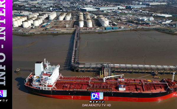 Washington autorise vente et livraison du pétrole iranien stocké sur des navires