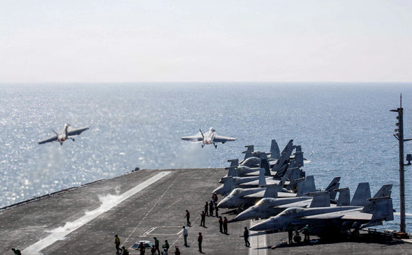 L’Iran menace de riposter si les États-Unis bloquent le détroit d’Ormuz: quelles conséquences?