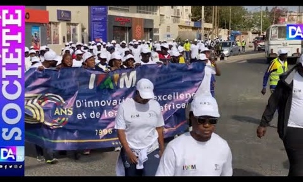 30 ans d’IAM : La résilience célébrée par une marche dans les rues de Dakar pour repenser la performance