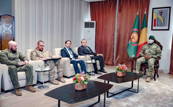 Mali: le chef de la junte réapparaît pour la première fois depuis les attaques meurtrières