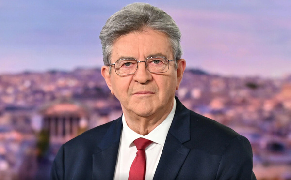 Jean-Luc Mélenchon annonce sa candidature à la présidentielle