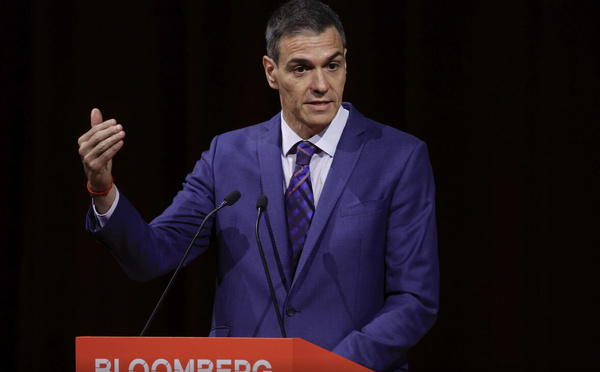 L’avion de Pedro Sanchez contraint de se poser d’urgence en Turquie