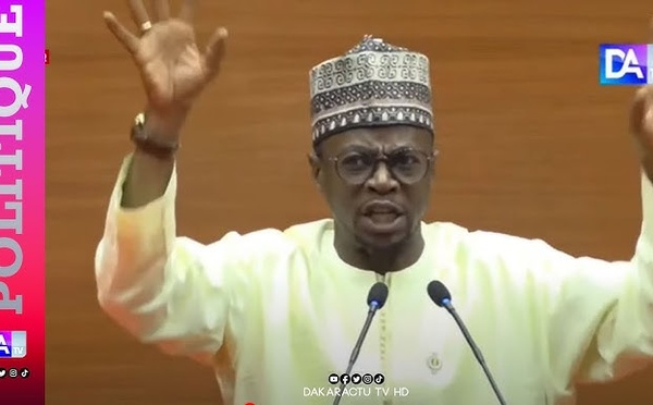 CCJS / Abdou Mbow charge la ministre Khady Diène Gaye à l’assemblée : « Vous l’avez politisé et vous avez été battus partout au Sénégal »