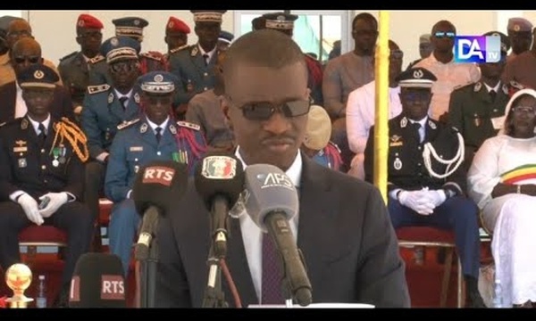 Kaolack - Sortie de la 49ème promotion de la Police nationale : "Vous êtes désormais le premier rempart contre l’insécurité et le désordre"(Bamba Cissé, ministre de l'intérieur)