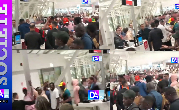 Les premières images des 15 supporters sénégalais graciés à l’aéroport du Maroc avant leur retour à Dakar 