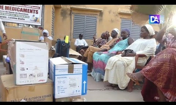 Kaolack : Un don important de médicaments offert au poste de santé de Koundam