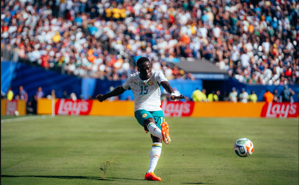 Match-Mondial 2026 : Bassirou Diomaye Faye encourage les Lions après leur défaite face à la France