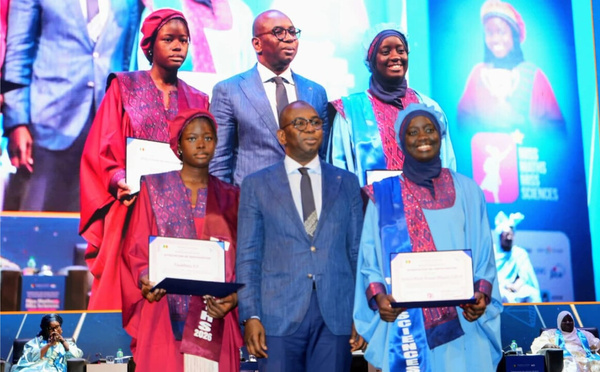 Célébration de l’excellence scientifique au Grand Théâtre : Khadidiatou Ka et Sokhna Mame Bousso Mbacké Guèye sacrées reines nationales 2026