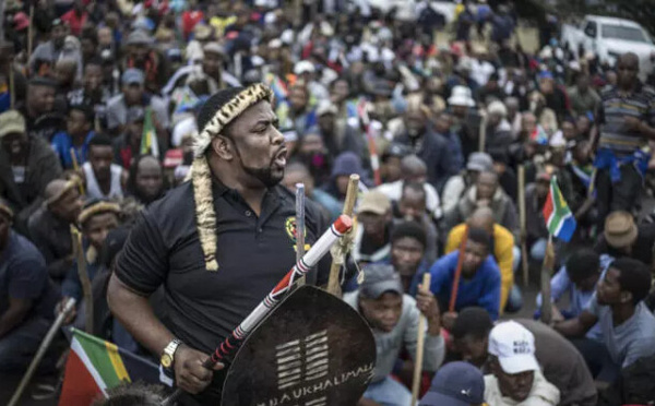 Afrique du Sud: à Durban, des milliers de manifestants réclament le départ des sans-papiers