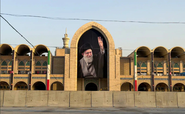Le corps du guide suprême Khamenei est arrivé à Téhéran, l’Iran se prépare à des funérailles d’une ampleur inédite