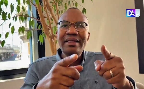 "Le journaliste et l’homme politique:  c'est une double casquette", affirme le journaliste Mamadou Ibra Kane