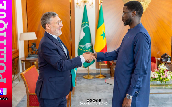 Transformation économique : le Président Bassirou Diomaye Faye reçoit Jaber Mazen, Directeur général de COTRAPA, qui présente de nouveaux projets privés au Palais