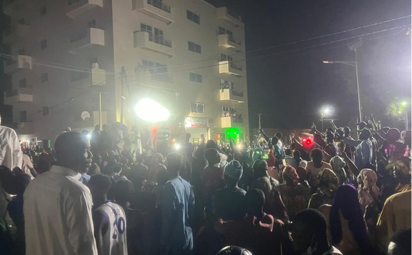 SONKO À MBACKÉ : «  Ne vous laissez pas divertir par ceux qui n’ont personne derrière eux et qui n’ont pas de  parti politique ».