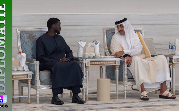 Qatar : le président Faye reçu au Palais de l’Émir pour présenter ses condoléances