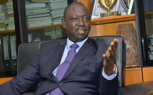 Macky SALL à Dakar : décrispation politique pour une relance économique et diplomatique (Mamadou Diagne Sy Mbengue )