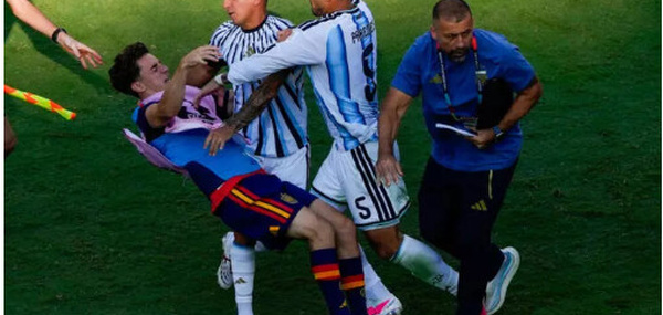 Mondial 2026: la Fifa engage une procédure disciplinaire contre l'Argentine et Leandro Paredes