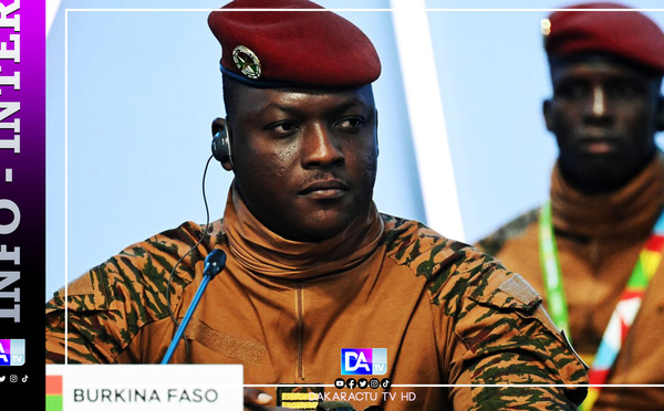 Burkina Faso: accusé d'avoir mis en place une «milice numérique» contre la presse, le gouvernement répond à RSF