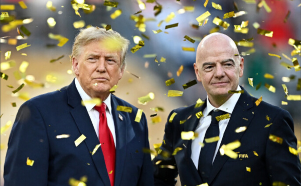 Donald Trump vient à la rescousse de Gianni Infantino: “Il est formidable”