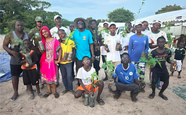 Environnement: 150 Plants d'arbres fruitiers distribué par l'association Nebadaye  à Palmarin pour participer à la campagne de reboisement 2026