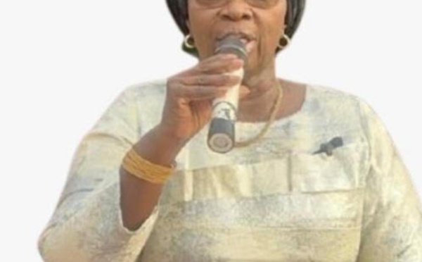 Prenant la défense de Mimi Touré : "Défendons l'honneur des femmes d'État, l'honnêteté ne mérite pas l'acharnement"(Socé Diop Dione)