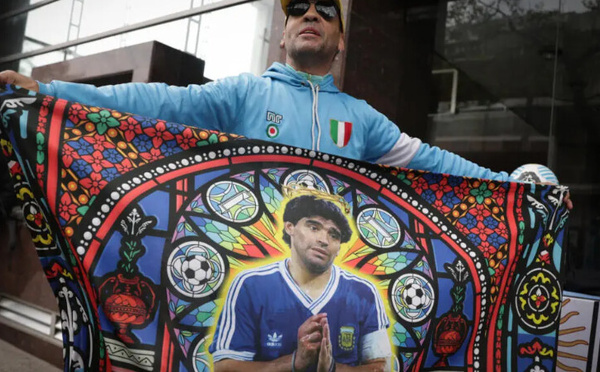 Procès Maradona: quatre à douze ans de prison requis contre l'équipe médicale de sa fin de vie