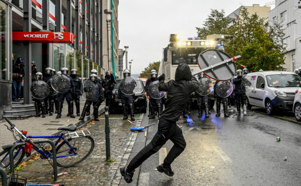 Des mineurs soupçonnés de violences lors de la manifestation du 9 octobre remis en liberté faute de places en IPPJ