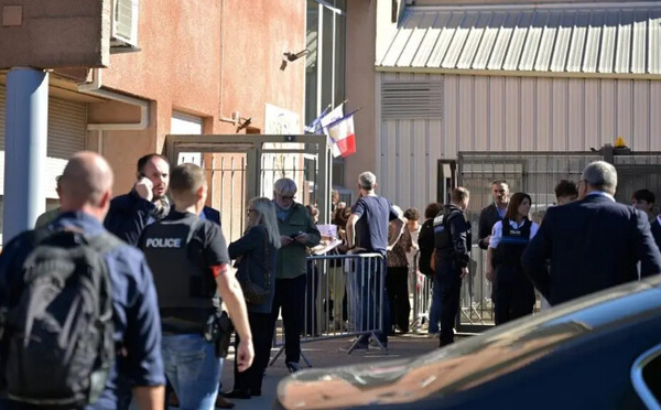 France: à Aubagne, un collégien tire au fusil de chasse sur le principal et une professeure