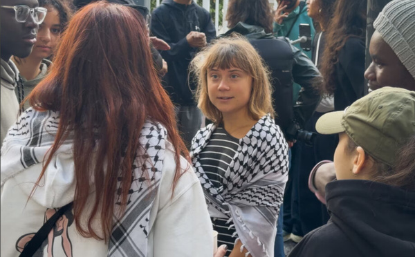Greta Thunberg rejoint le mouvement lycéen à Saint-Denis