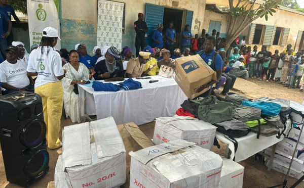 Oussouye : la Fondation Anne Marie Dione offre des kits scolaires aux élèves