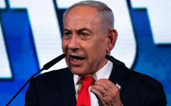 Législatives en Israël: le camp de Benyamin Netanyahu sans majorité, des tractations difficiles à venir