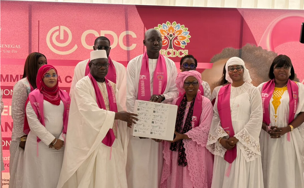 Octobre Rose : la CDC offre un appareil de thermoablation à la LISCA pour renforcer la lutte contre le cancer du col de l’utérus